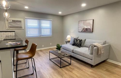Joslyn Castle Apartamento | Joslyn 6-Cozy in Midtown Omaha