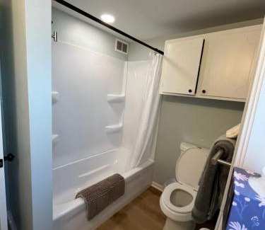 Joslyn Castle Apartamento | Joslyn Studio Perfect for 1-2