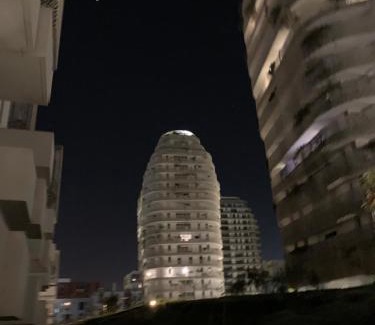 Casablanca Apartamento | Joumaya White & See