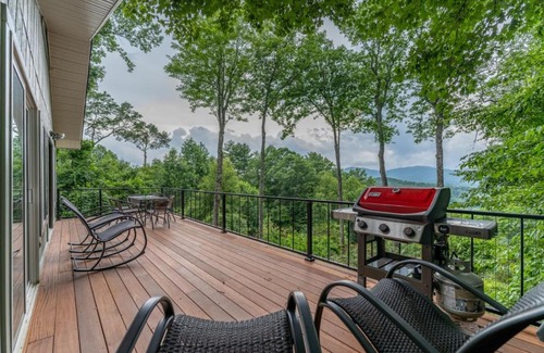 Pisgah Forest Casa | Journey House