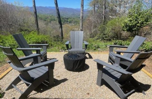 Pisgah Forest Casa | Journey House