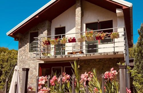 Dolna Matka Casa | Jovanov Residence - Remote & Accessible