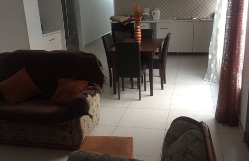 Walvis Bay Casa | La casa de vacaciones Joy está situada en una zona segura donde se puede caminar libremente