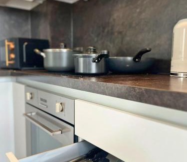 Moffat Apartamento | Joyful Group - Deansgate 2BR Chic City Gardens Apartment