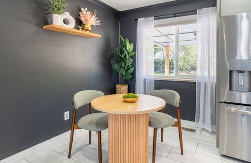 Ralston Valley Casa | JoyNest Retreat - Spacious 5BR, Epic Backyard, Family and Pet Friendly