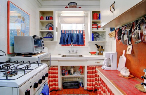 Rockport Cabaña | Joys Beach 1 Bedroom Cottage by RedAwning