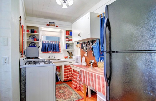 Rockport Cabaña | Joys Beach 1 Bedroom Cottage by RedAwning
