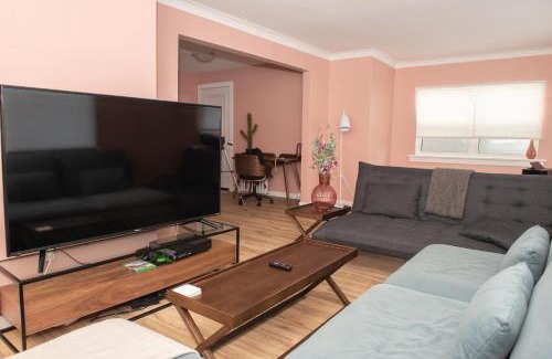 Ottawa Division Apartamento | JstLikeHome - Old Town