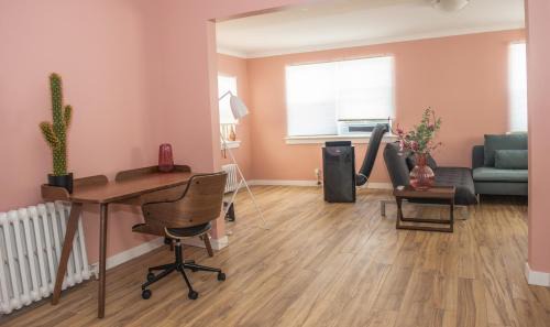 Ottawa Division Apartamento | JstLikeHome - Old Town