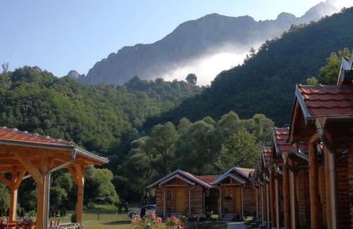 Trnski Odorovci Casa | Južni Vetar