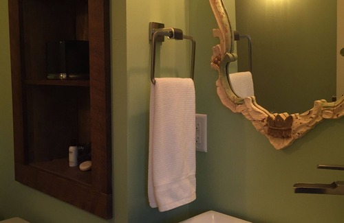 Saugatuck Cama Y Desayuno | Judson Heath Colonial Inn