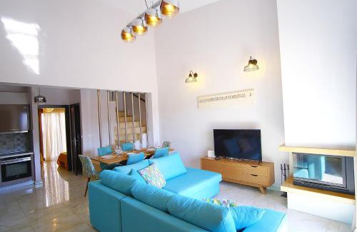 Nikita Casa | Julia Residence
