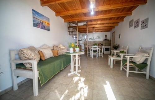 Kalamaki Casa | Julia's Holiday House