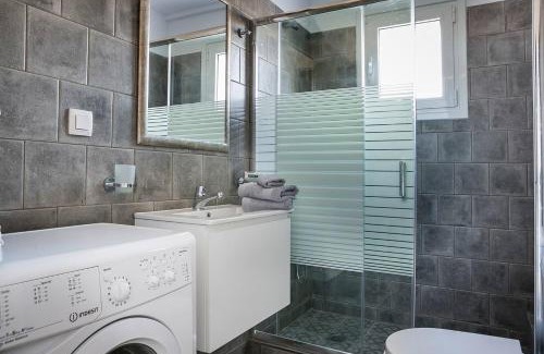 Mazarakata Apartamento | Julia's Luxury Suites #1