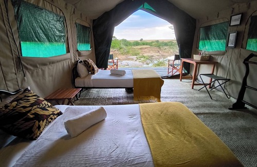 Maasai Mara Otro | Julia's River Camp