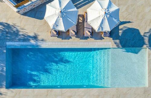 Neromilos Apartamento | Julian Private Stone Villa with Sea View