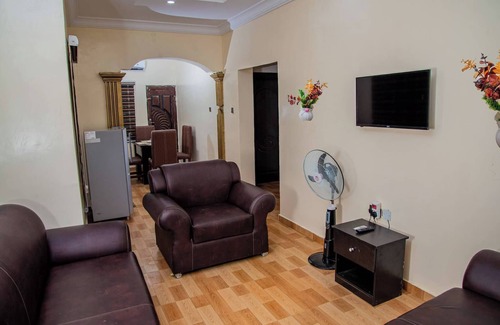 Osogbo Apartamento | Julie Moradeke Serviced Apartment Suites