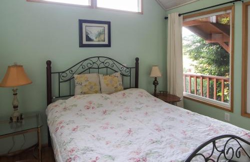 Brookings Casa | Julie's Cabin