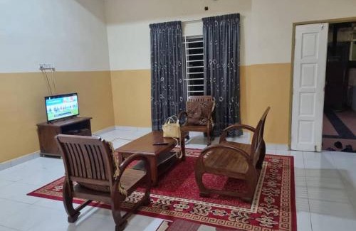 Kampung Telaga Batin Casa | Julina Homestay