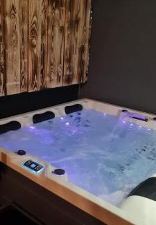 Leverkusen Apartamento | Juloft Private Suite