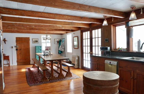 Town of Olive Casa | JULY RENTAL - MAGICAL PRIVATE SWIMMING QUARRY!