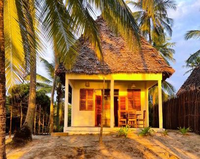 Pangani Casa | Jumamosi Beach Villa