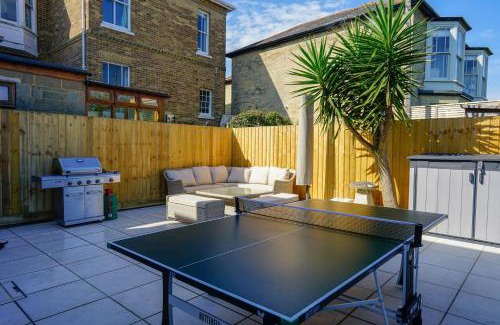 Seaview Casa | Jumble Cottage