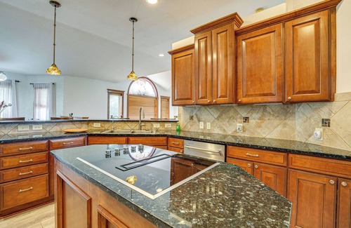 Junction City Casa | Junction City Home w/ Hot Tub - Near Milford Lake!