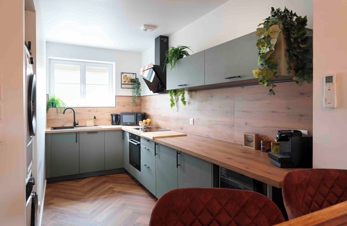 Epernay Apartamento | Jungle Évasion, Épernay