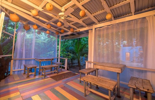 San Pedro Apartamento | Jungle ambiance, comfortable chic room
