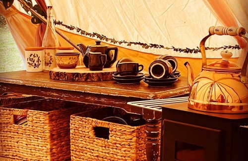 Penwood Chalet De Esquí | Jungle Bell Tent