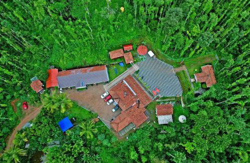 Chikkamagaluru Casa | Jungle Greens Homestay - Water Activities, 150Y Estate, Home Food