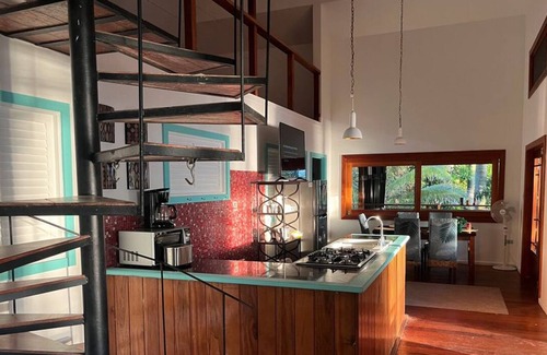 Isla Solarte Casa | Casa de la Selva Casablanca Isla Solarte Bocas del Toro