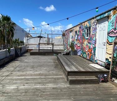 Jaffa Hostal | Jungle Jaffa Hostel Age 18 to 45