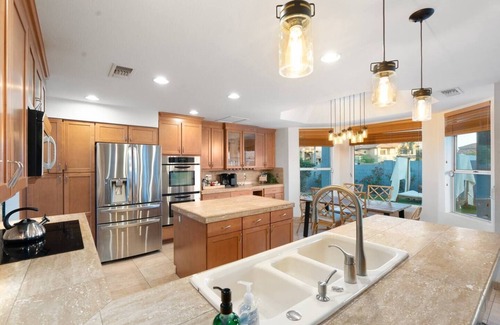 Mesa Casa | Jungle Themed Retreat | Pool | Jacuzzi | Game Room