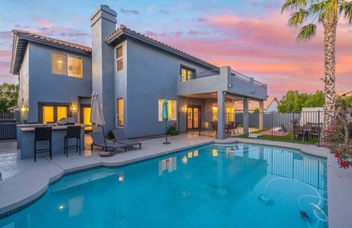 Homestead I HOA Casa | Jungle Themed Retreat w/Pool | Jacuzzi |Game Room