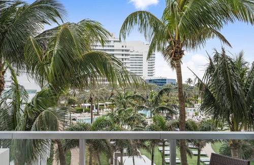 Mid Beach Apartamento | Junior Suite en el Fontainebleau Hotel Miami Beach