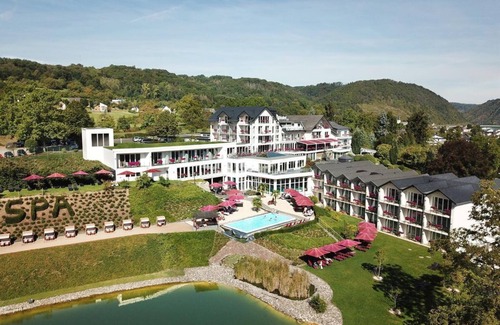 Loef Casa | Suite Junior - Moselstern Parkhotel Krähennest