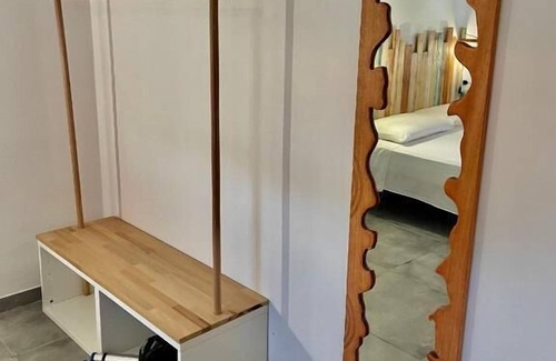 Porto Torres Apartamento | Juniper Room - Full Service Room with Private Bathroom