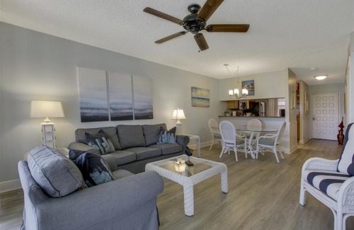 Jupiter Bay Casa | Jupiter Bay D209 Jupiter Beach Vacation Rental by Unique Vaca Stay