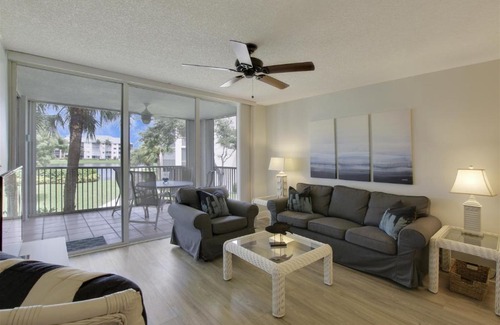 Jupiter Bay Casa | Jupiter Bay D209 Jupiter Beach Vacation Rental by Unique Vaca Stay