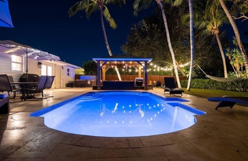 Jupiter Casa | Jupiter Beach Paradise: Luxury & Adventure