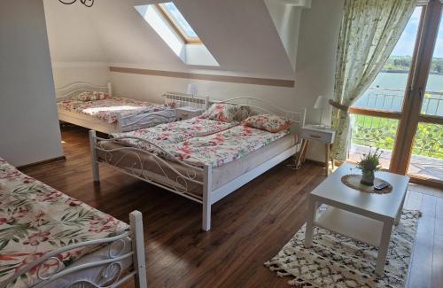 Zarki Casa | Jurajska Stokrotka