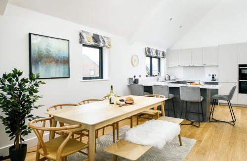 Holworth Casa | Jurassic BR26 Silverlake Dorset