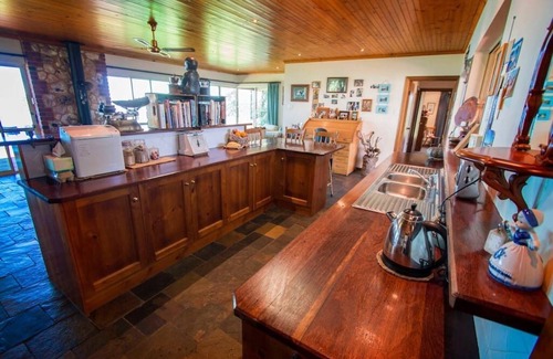 Bonney Casa | Jurado Road Orchard - Aislamiento en el lago Albert