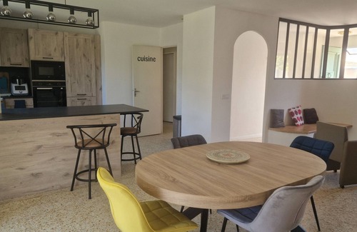 Sauveterre Casa | Just 10 minutes from Avignon! Country house in a haven of peace.