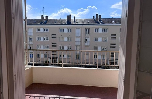 La Fayette-Eble Apartamento | Just a stone's throw from downtown Angers! Bright, furnished 3-bedroom apartment