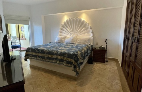 Marina Vallarta Condominio | Just Available March 8th to March 19th 2024