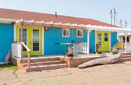 North Lake Casa | Just Beach-y is our Sapphire Gem for all you green lovers
