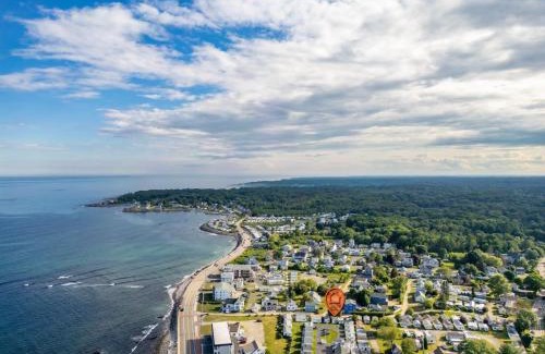 York Harbor Casa | Just Beachy Charming Studio